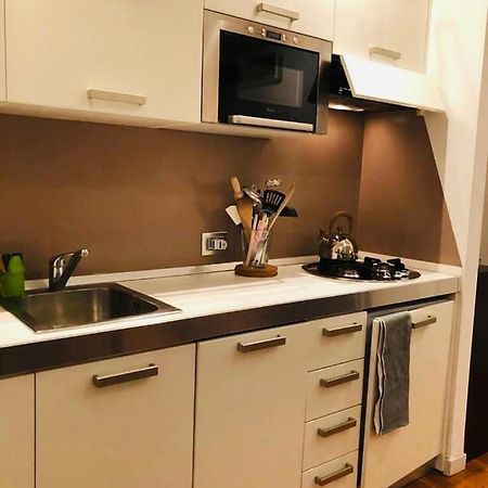 Portavenezia49 - Appartamento Milano Porta Venezia Con Jacuzzi ميلان المظهر الخارجي الصورة